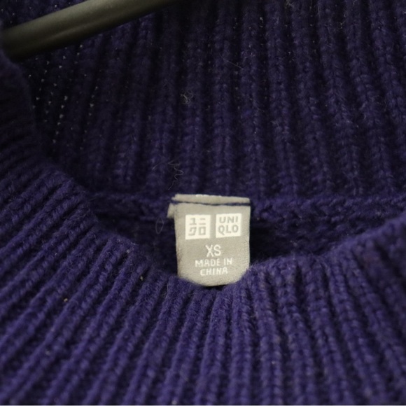 EUC Uniqlo Navy Blue Cropped Sweater Size XS - Picture 3 of 6